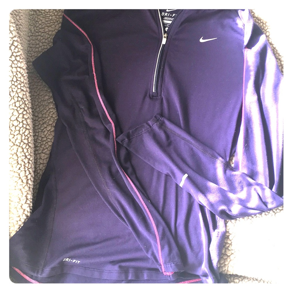 Dri-Fit Nike long sleeve active-ware top